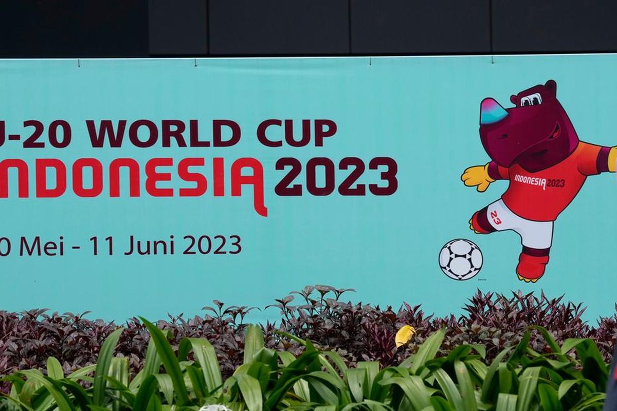 Piala Dunia U20 di Indonesia Batal, Merchandise Resminya Tetap Dijual