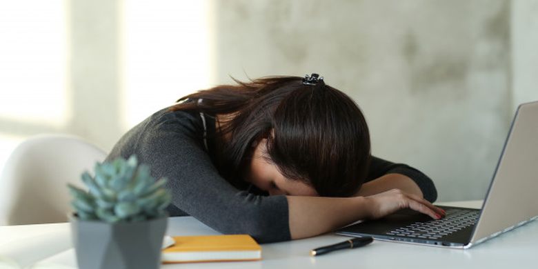 12 Cara Menghilangkan Kantuk pada Siang Hari - Vimarsana News