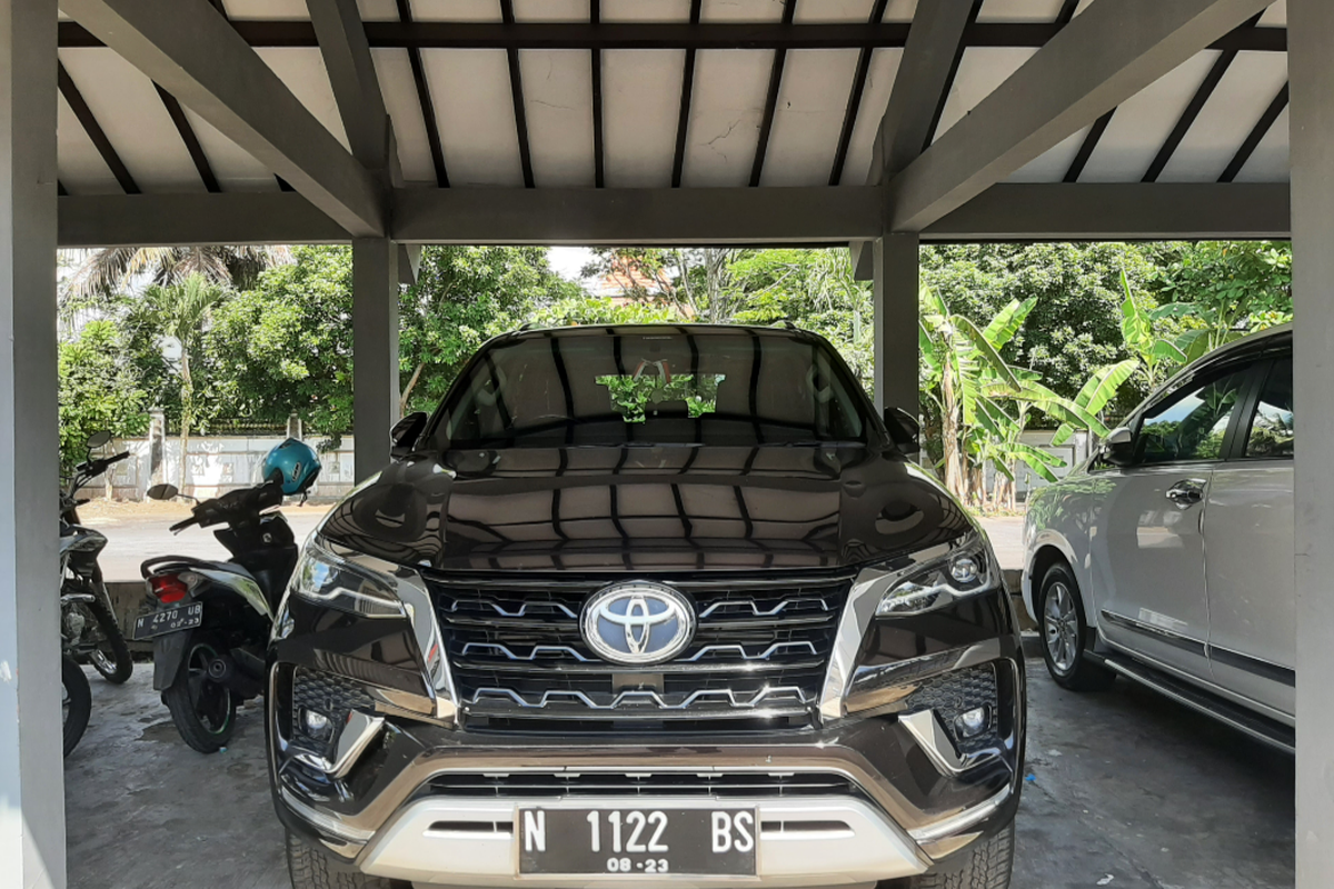 Mobil dinas ketua DPRD Lumajang telah diembalika ke kesekretariatan dewan, Senin (13/9/2022)