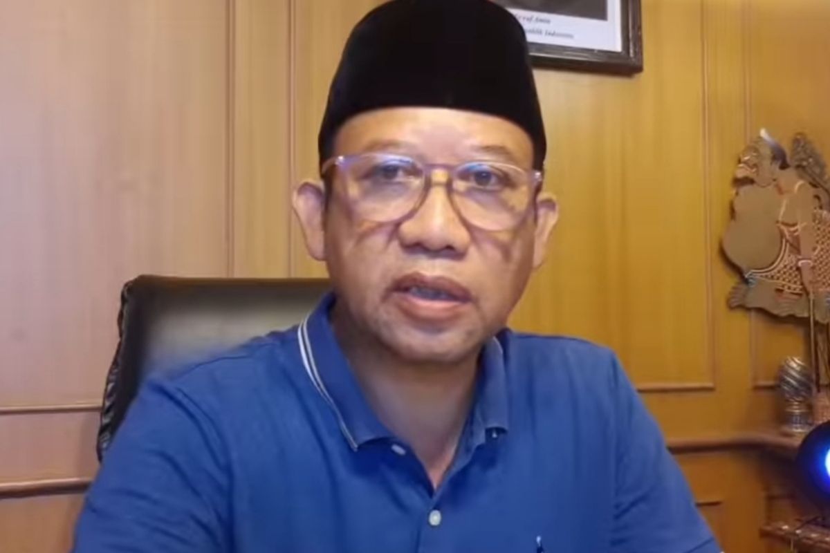 Bupati Banyumas, Jawa Tengah, Achmad Husein
