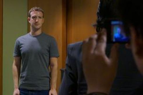 Zuckerberg Diminta BAB di Toilet Umum