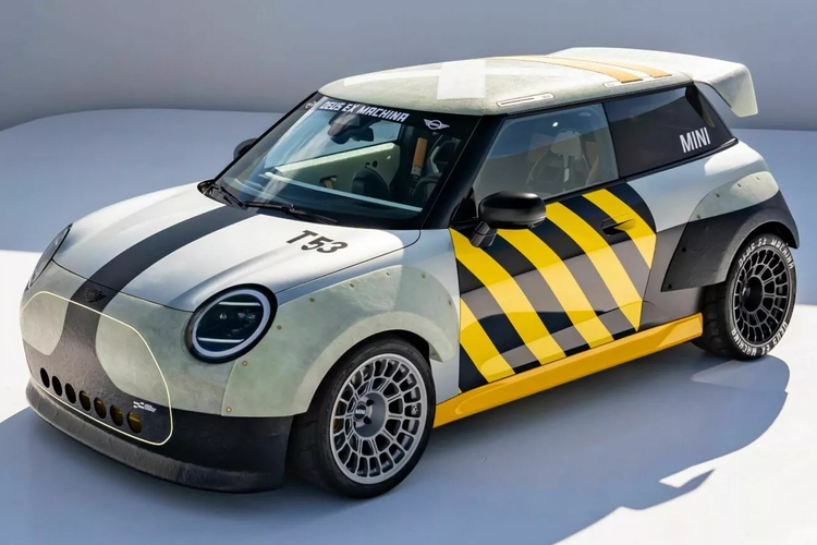 Mini JCW Electric x Deus Ex Machina