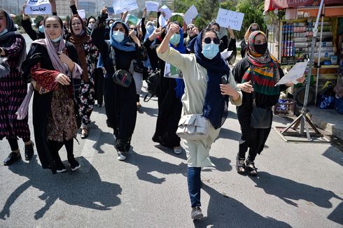 Taliban Larang Murid Putri SMP untuk Kembali ke Sekolah