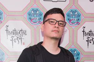 Timo Tjahjanto Sutradarai Film Sleeping Dogs, Dibintangi Simu Liu