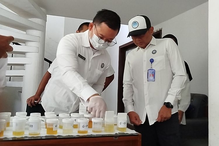 Tes Urine DPRD Banyuwangi, Anggota yang Positif Narkoba Akan Direhabilitasi
