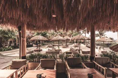 Mano Beach House, Satu-satunya Beach Club di Seminyak yang Dimiliki Orang Bali