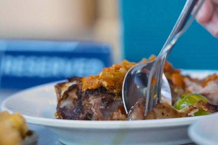 Kulineran di Manado Jadi Lebih Asyik, Cicipi Ikan Bakar Rica yang Autentik