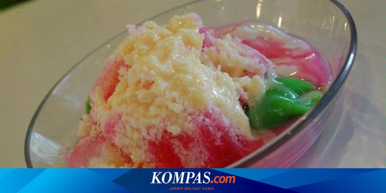 Es Pisang Ijo Segarnya