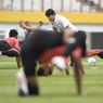 Shin Tae-yong Paparkan Keuntungan Timnas U-19 Kursus Bola di Korsel