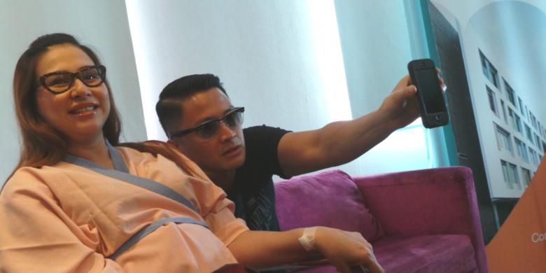 Nama Anak Ferry Maryadi Dan Deswita Terinspirasi Si Kabayan Dan Star Wars