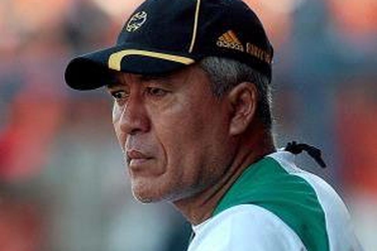 Rudy William Keltjes ditunjuk sebagai pelatih Persebaya, menggantikan Danurwindo.