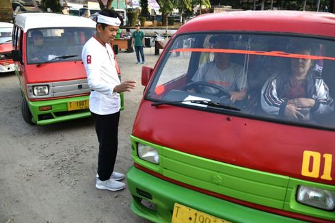 Sopir Angkot Purwakarta Berbahagia karena Ditilang Dedi Mulyadi