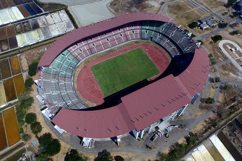 Tercium Bau Tak Sedap di Stadion GBT