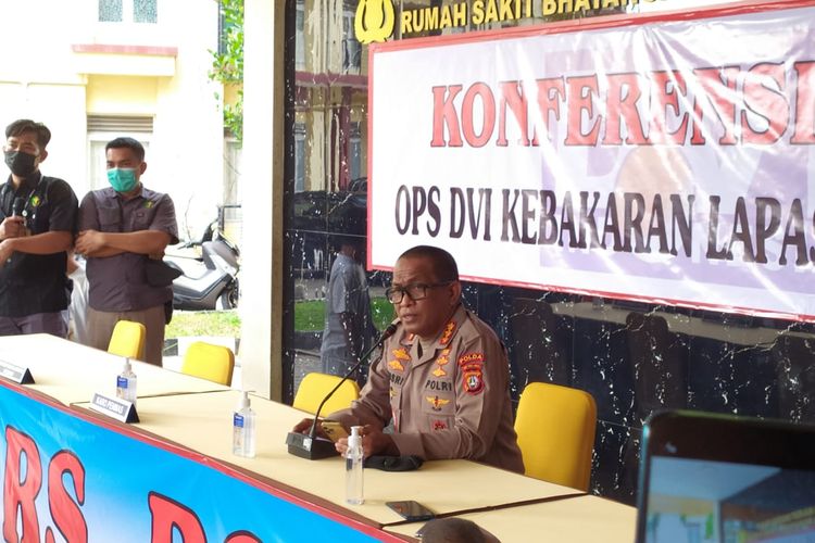 Kabid Humas Polda Metro Jaya Kombes Pol Yusri Yunus mengungkapkan telah dilakukan pemeriksaan terhadap 22 saksi kebakaran di Lembaga Pemasyarakatan (Lapas) Kelas I Tangerang, Kamis (9/9/2021). 