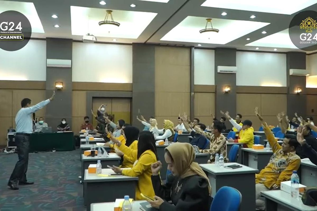 Politisi muda golkar dalam sebuah kesempatan. 