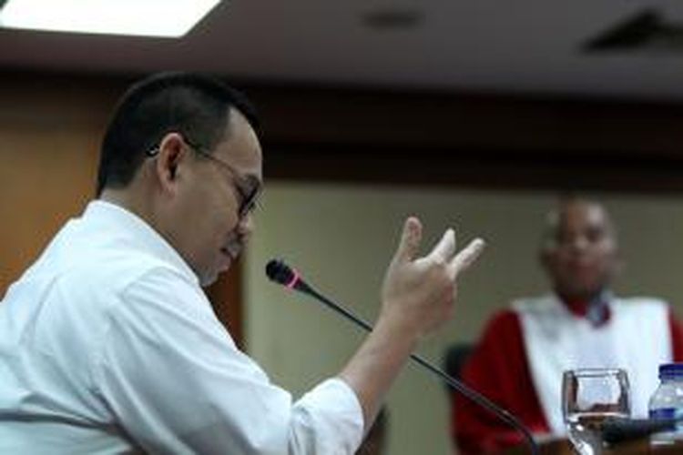 Menteri Energi dan Sumber Daya Mineral Sudirman Said memenuhi panggilan Mahkamah Kehormatan Dewan (MKD) dalam sidang terbuka di Gedung Parlemen, Jakarta, Rabu (2/12/2015).