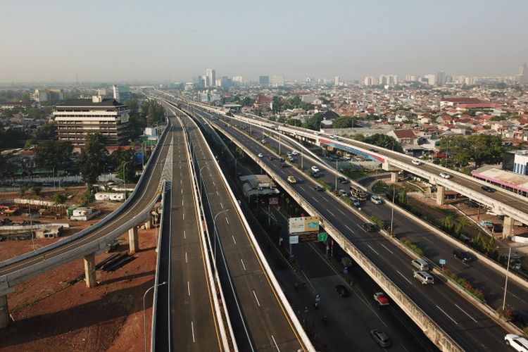 Sejumlah ruas Jalan Tol Bekasi-Cawang-Kampung Melayu (Becakayu) disebut akan beroperasi dalam waktu dekat.