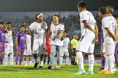 Kuliah 30 Menit Ronaldinho untuk Sepak Bola Indonesia