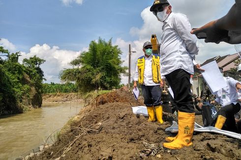 Tinjau Lokasi Banjir Medan, Menteri PUPR Akan Tinggikan Tebing Sungai, Selesai dalam 3 Pekan
