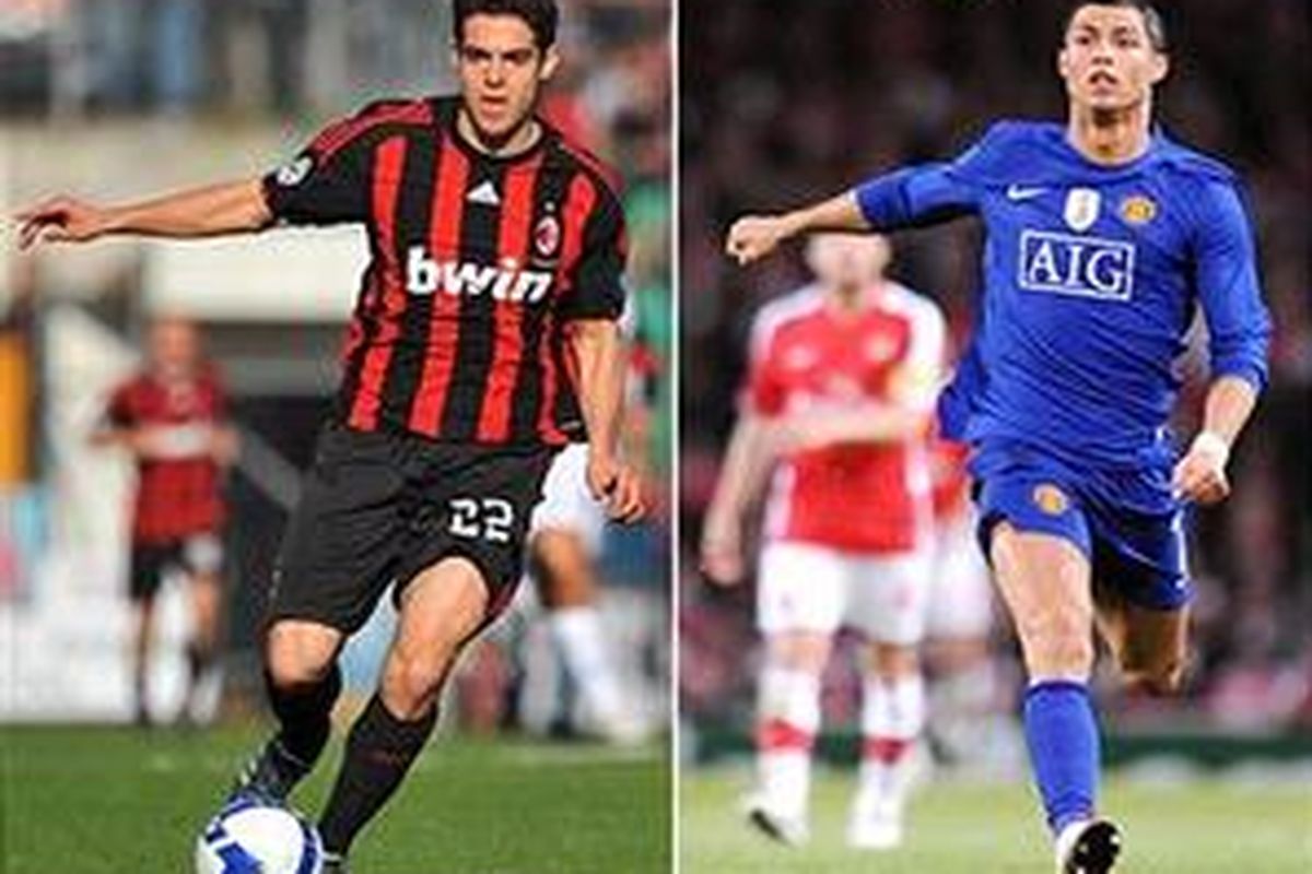 Gelandang Ricardo Kaka dan Cristiano Ronaldo akan main bareng di Real Madrid mulai musim depan.