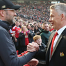 Robin van Persie Ungkap Perbedaan Transfer Man United dan Liverpool