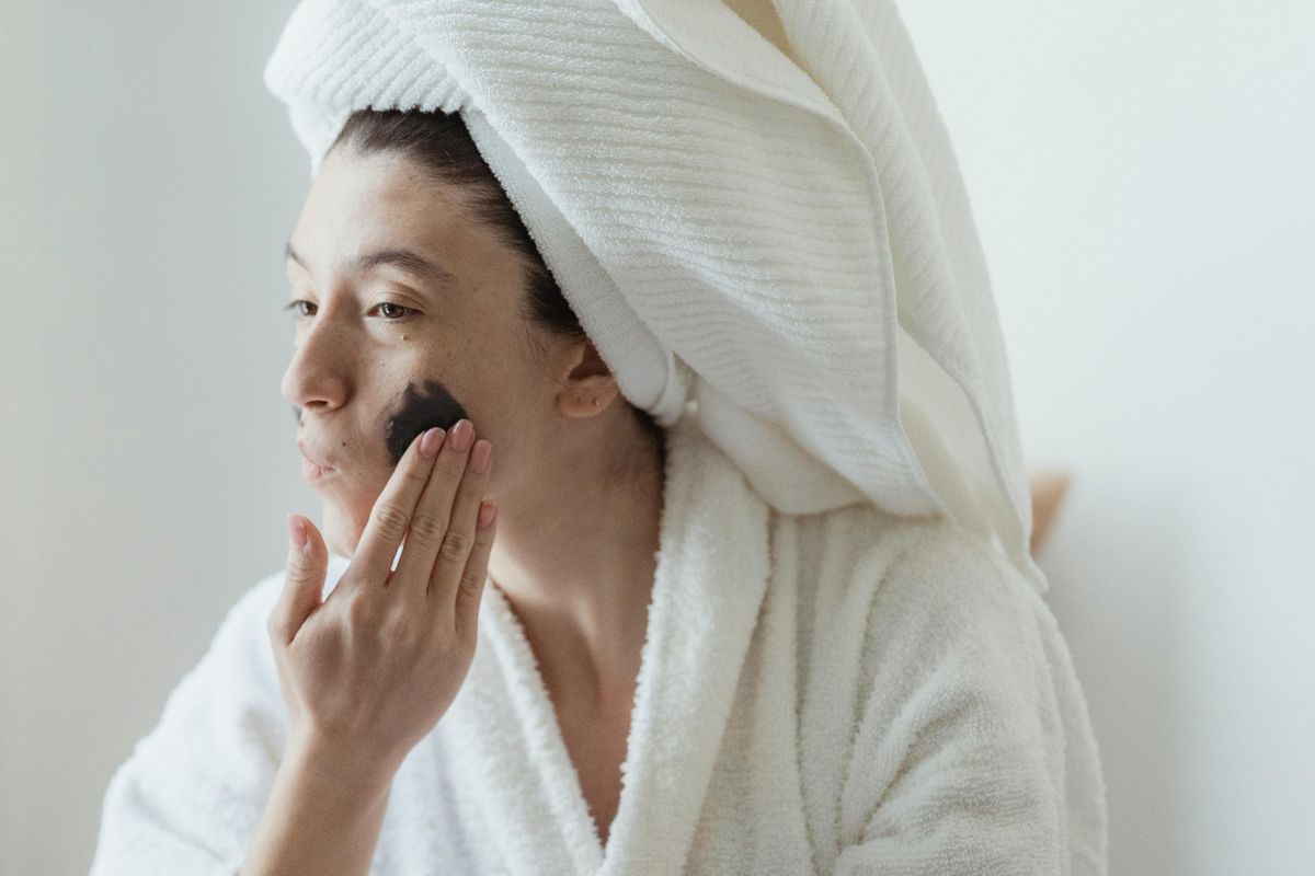 Urutan skincare pagi untuk pengguna tretinoin.