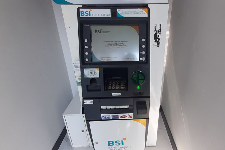 Cara cek mutasi rekening BSI melalui mesin ATM dan aplikasi BSI Mobile dengan mudah. 