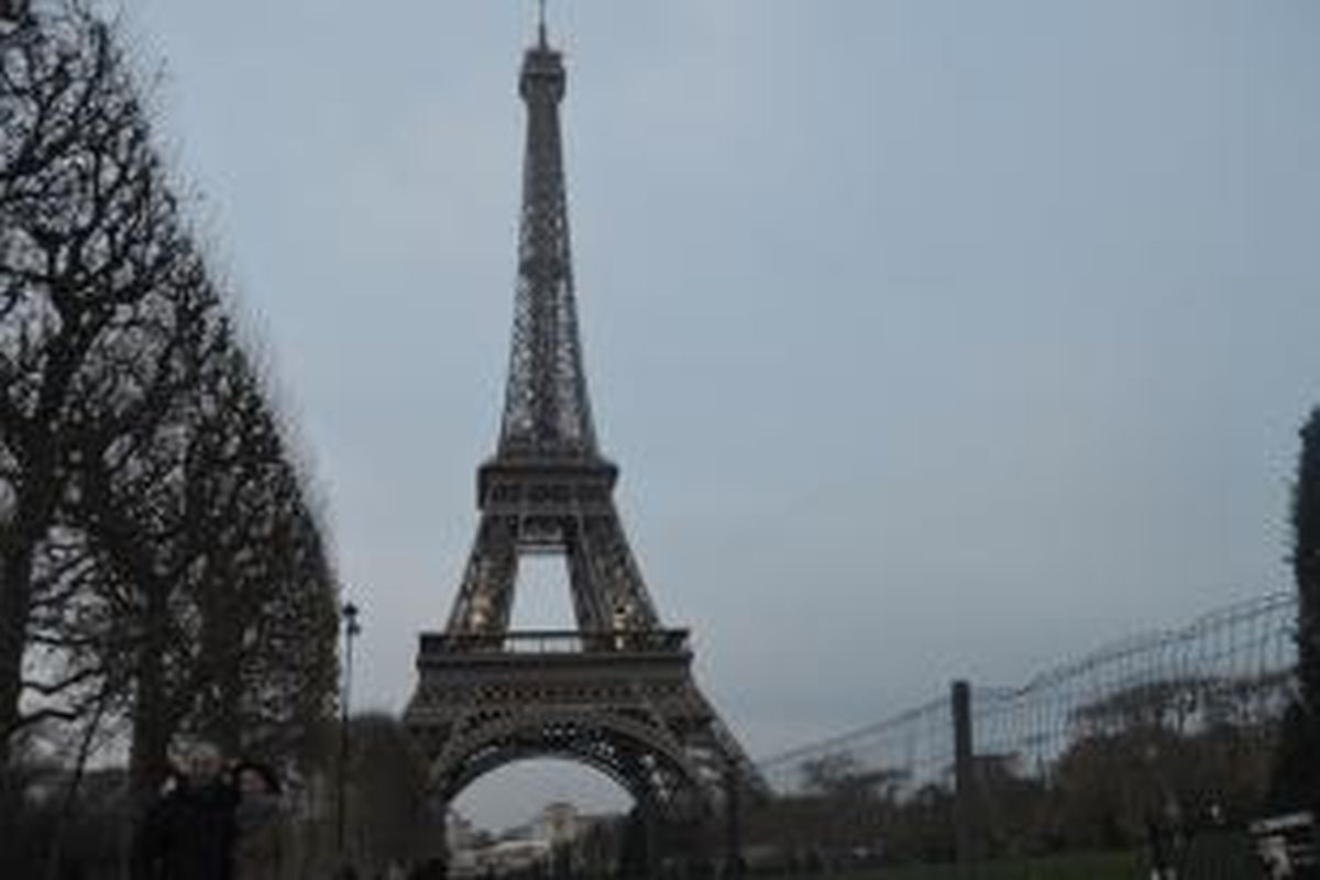 Menara Eiffel di Paris, Perancis.