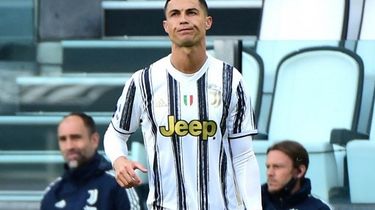 Eks Direktur Buka Masalah Juventus Saat Rekrut Cristiano Ronaldo