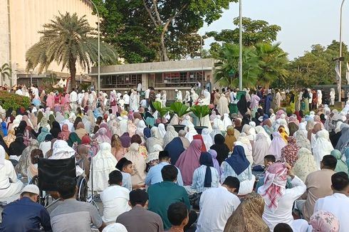 Puluhan Ribu Umat Islam Shalat Idul Fitri di Masjid Istiqlal Tadi Pagi