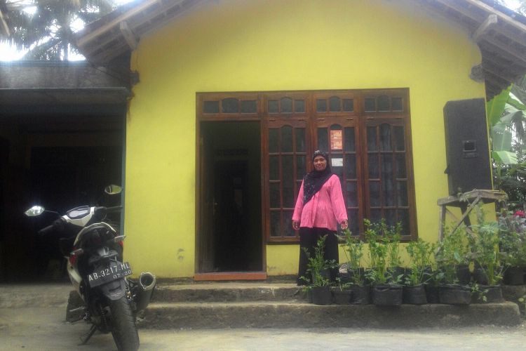 Rumah Kasmiyem salah satu homestay di Segajih, Desa Hargotirto, Kecamatan Kokap, Kulon Progo, Yogyakarta, Senin (28/5/2018).