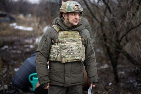 Presiden Ukraina Kunjungi Garis Depan Konflik Lawan Rusia, Pakai Helm dan Rompi Antipeluru