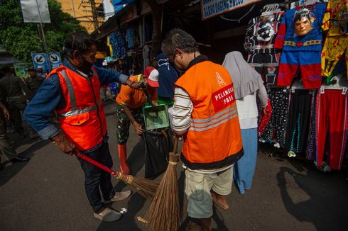 Siap-siap, Tak Pakai Masker Berulang Kali Bisa Kena Sanksi Menyapu Jalan Seharian