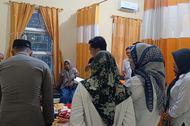 Diduga Keracunan MBG, 8 Siswa SMPN 1 Talangpadang Lampung Dirawat