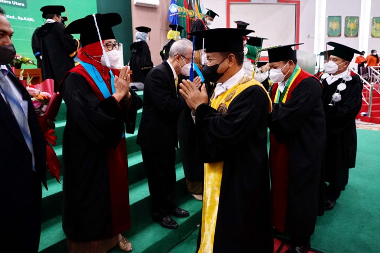 Universitas Sumatera Utara (USU) kembali mengukuhkan empat guru besar tetap pada Kamis (10/2/2022).