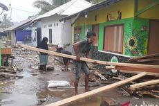 110 Rumah dan Warung Rusak Diterjang Rob di Sukabumi