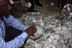 Uang Berkarung-karung Senilai Rp 574 Miliar Ditemukan di Sebuah Flat di Nigeria