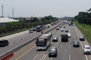 Arus Mudik di Tol Cikampek Masih Landai, One Way Nasional Ditunda