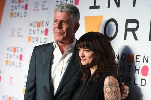 Selebritas Dunia Berduka Atas Kematian Anthony Bourdain