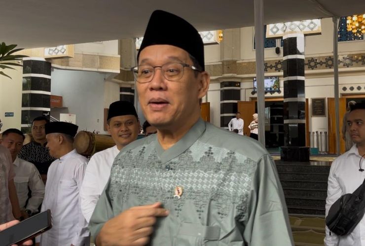 Purbaya Kaji Langkah Taktis Hadapi Serbuan Produk Impor di E-Commerce