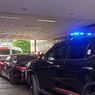 Iring-iringan Mobil Jenazah Azyumardi Azra Bertolak ke TMP Kalibata