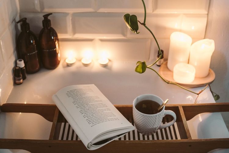 Tanpa Renovasi Besar-besaran, Ini 7 Cara Hadirkan Kamar Mandi Ala Spa 
