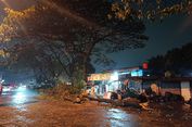 Angin Puting Beliung Terjang Bekasi, Puluhan Pohon Tumbang dan Akses Jalan Lumpuh