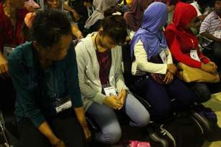 Pemerintah Malaysia kembali mendeportasi 73 buruh migran illegal melalaui Pelabuhan Tunon Taka Nunukan Senin (25/04/2016).Hampir separuh dari buruh migran yang didepotasi merupakan buruh migran yang tersandung kasus narkoba.  Namun hingga kini mereka belum mendapat penangnan oleh pemerintah Indonesia.
