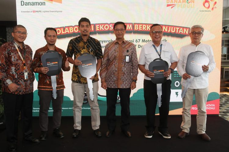 Danamon Inisiasi Persewaan Motor Listrik untuk Karyawan