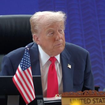 Presiden Amerika Serikat (AS) Donald Trump di Konferensi Tingkat Tinggi (KTT) ke-47 ASEAN, Kuala Lumpur, Malaysia, Minggu (26/10/2025).