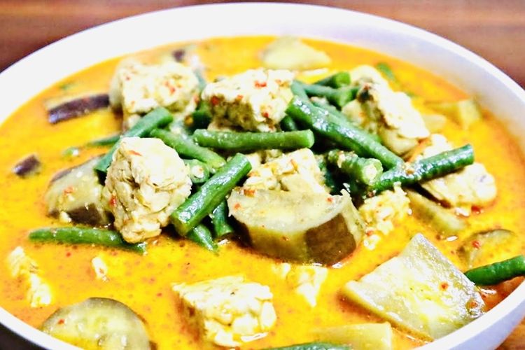 Resep Sayur Lodeh Bumbu Iris, Ide Masakan Rumahan Cukup 4 Langkah