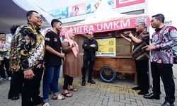 Askrindo Beri Perlindungan untuk 10.000 Mitra UMKM Alfamart