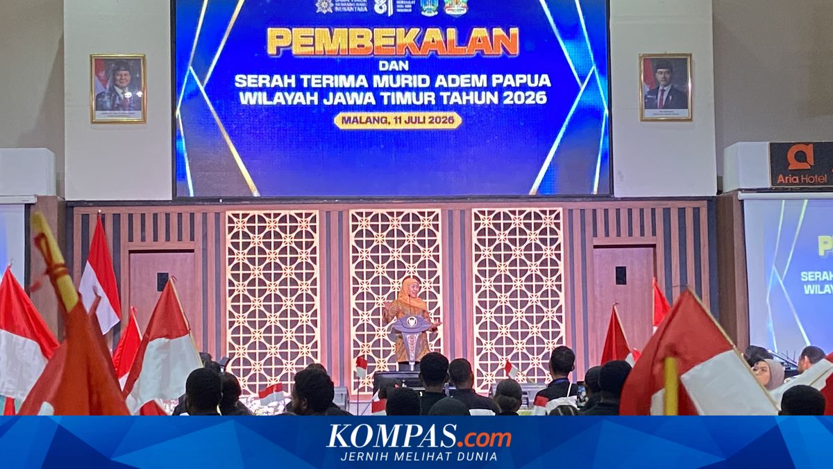 Terima Murid Asal Papua, Khofifah: Saya Mamak Kalian di Jatim