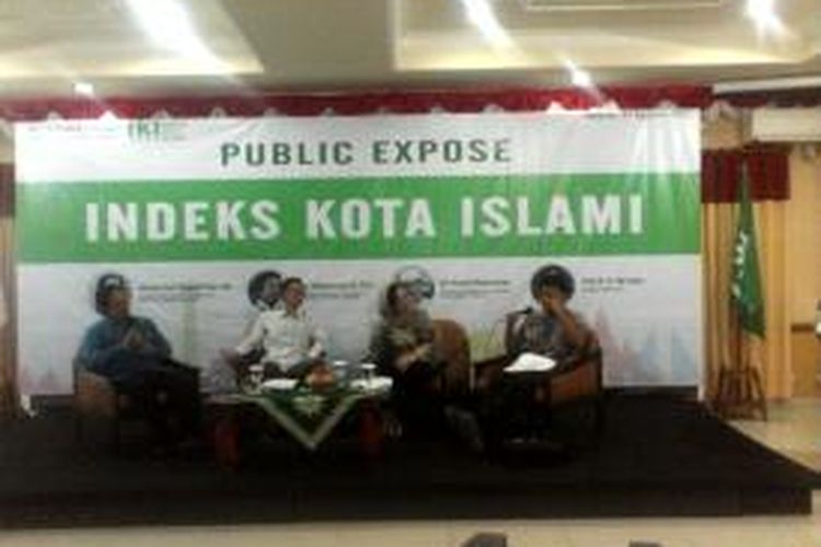 Maarif Institute menyelenggarakan acara Public Expose Indeks Kota Islami di Gedung Pusat Dakwah Muhammadiyah, Jakarta (27/8/2015). Acara tersebut dihadiri oleh Direktur Riset Maarif Institute, Ahmad Imam Mujadid Rais; Professor University of California, Prof Muhammad Ali; Pengasuh Ponpes Dar Al-Tauhid, KH. Husein Muhammad dan Professor Riset LIPI, Prof Siti Zuhro.